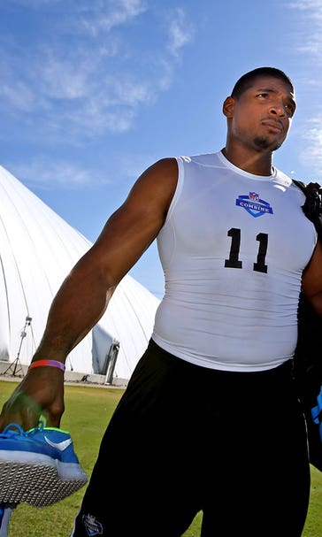 Michael Sam signs two-year deal with Montreal Alouettes